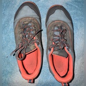 Clarks Waterproof Lace Up Hiking Shoes 6.5